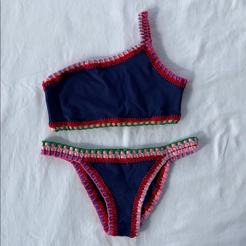 Sabz Swim